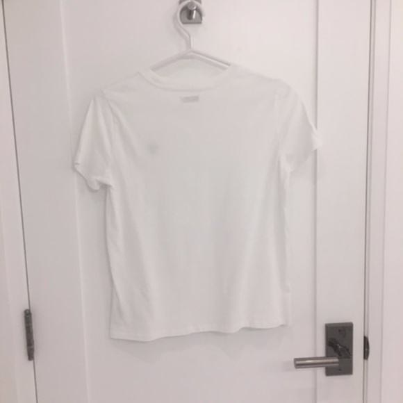 Aritzia White T-Shirt - Picture 3 of 5